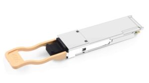 IEEE 802.3db compliant 400G QSFP112 VCSEL transceiver