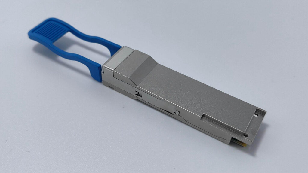 optical transceiver manufacturer
