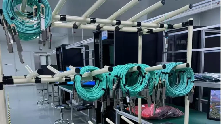 aoc cables